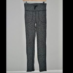 Lululemon High Waisted Pant TALL
